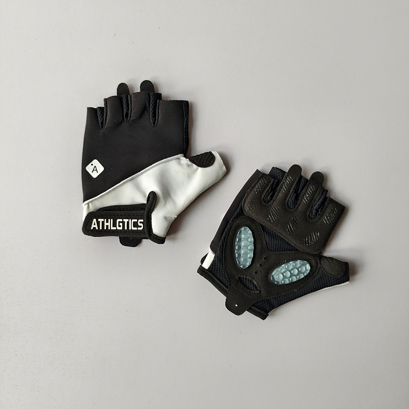 ฟิตเนสผู้หญิงถุงมือครึ่งนิ้ว A - Cycling Glove Padded บทวิจารณ์และราคา